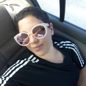 Meet your Posher, Christina